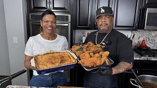 I Made Peach Cobber and Fried Chicken for ⁨@SmokinandGrillinwithAB⁩