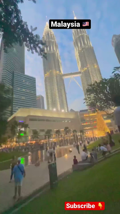 Malaysia 🇲🇾 #youtube #ytshorts #ytshortsindia #malaysia #petronastowers #couplegoals #youtuber#yt