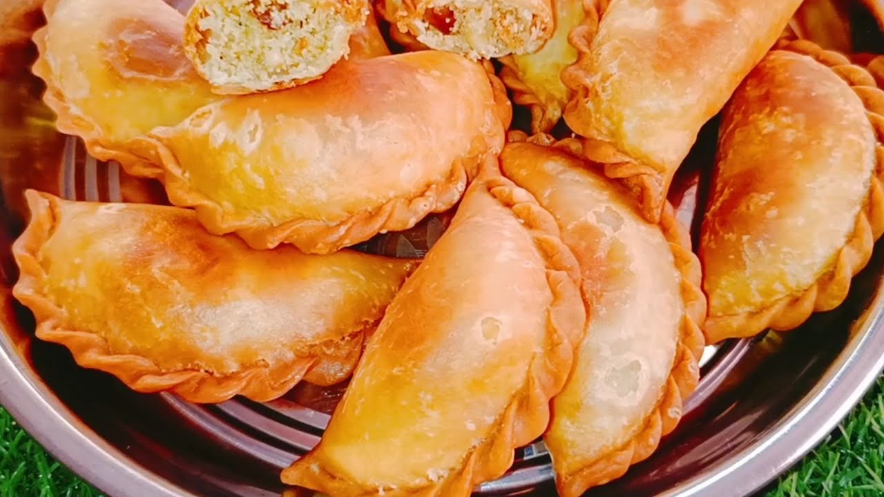 হোলি স্পেশাল দোকানের মতো মুচমুচে  স্নেক বানিয়ে নিন বাড়িতে | Niramish Evening Snacks In Bengali 