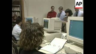 ITALY: FAO HIT BY 'I LOVE YOU' COMPUTER VIRUS