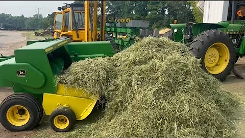 Testing out a John Deere 327 and 328 Square Baler (A day at the shop) Rockford Illinois