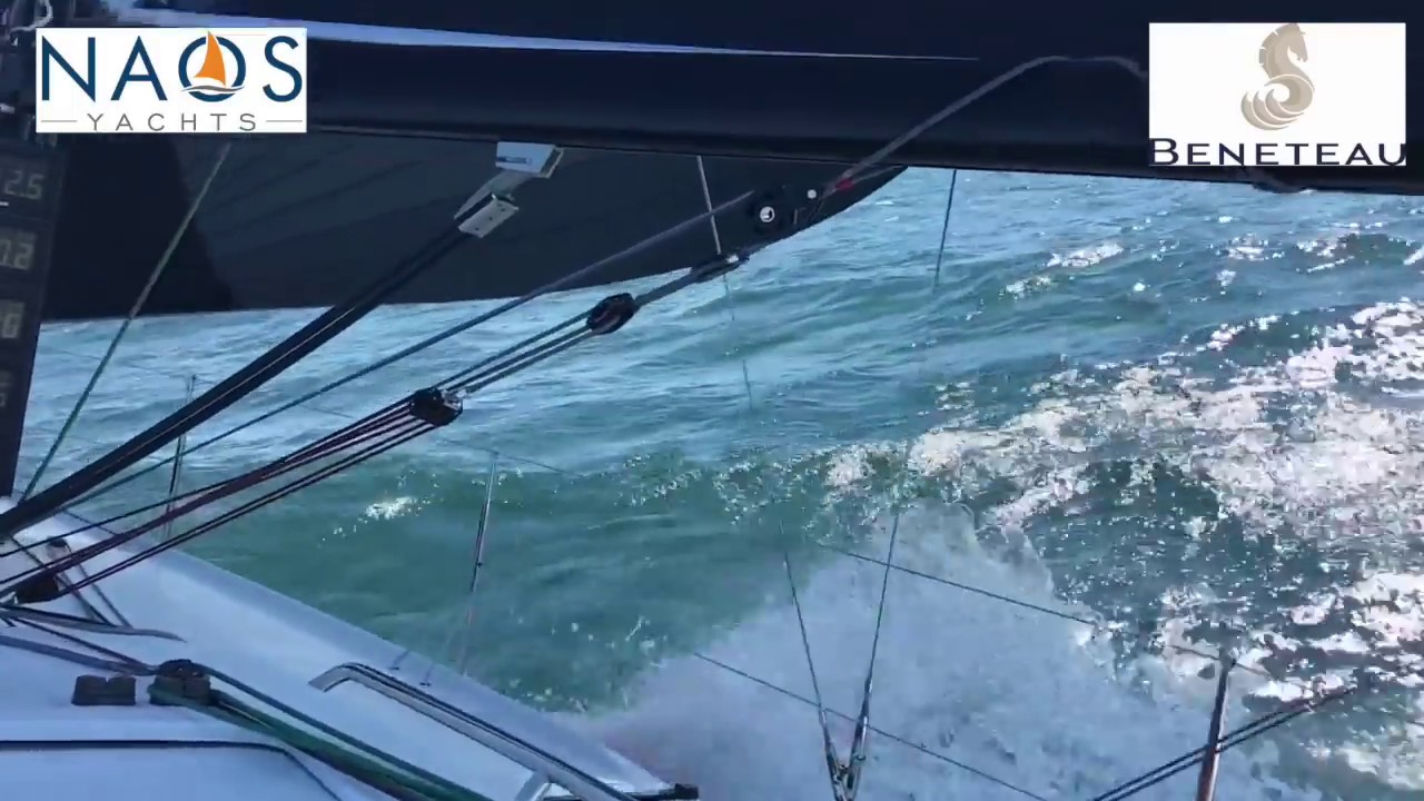 BENETEAU FIGARO 3 downwind - Naos Yachts Inc.