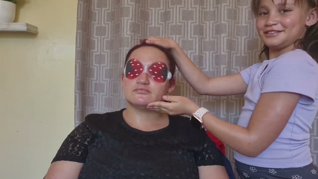 Asmr - it's selfcare Sunday morning// watch me spoil my mother with a relaxing skincare treatment 