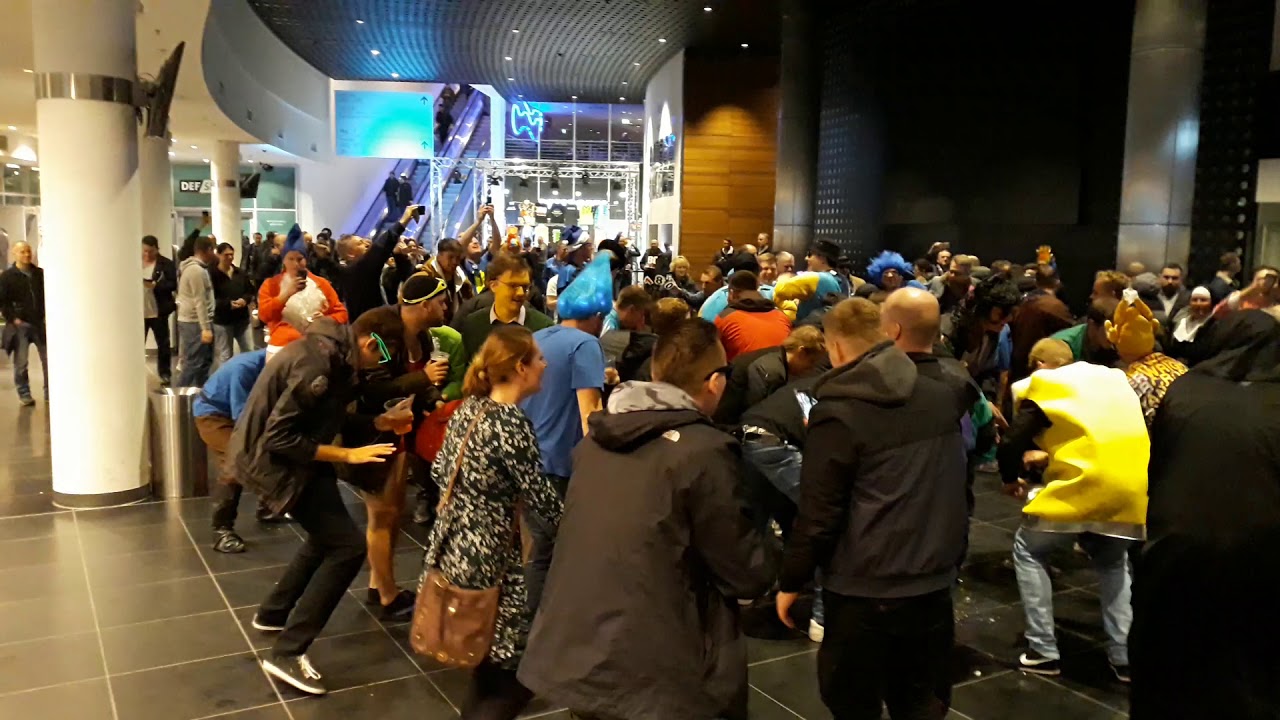 'Toure Song' Yaya/Kolo Toure chant by darts fans YouTube