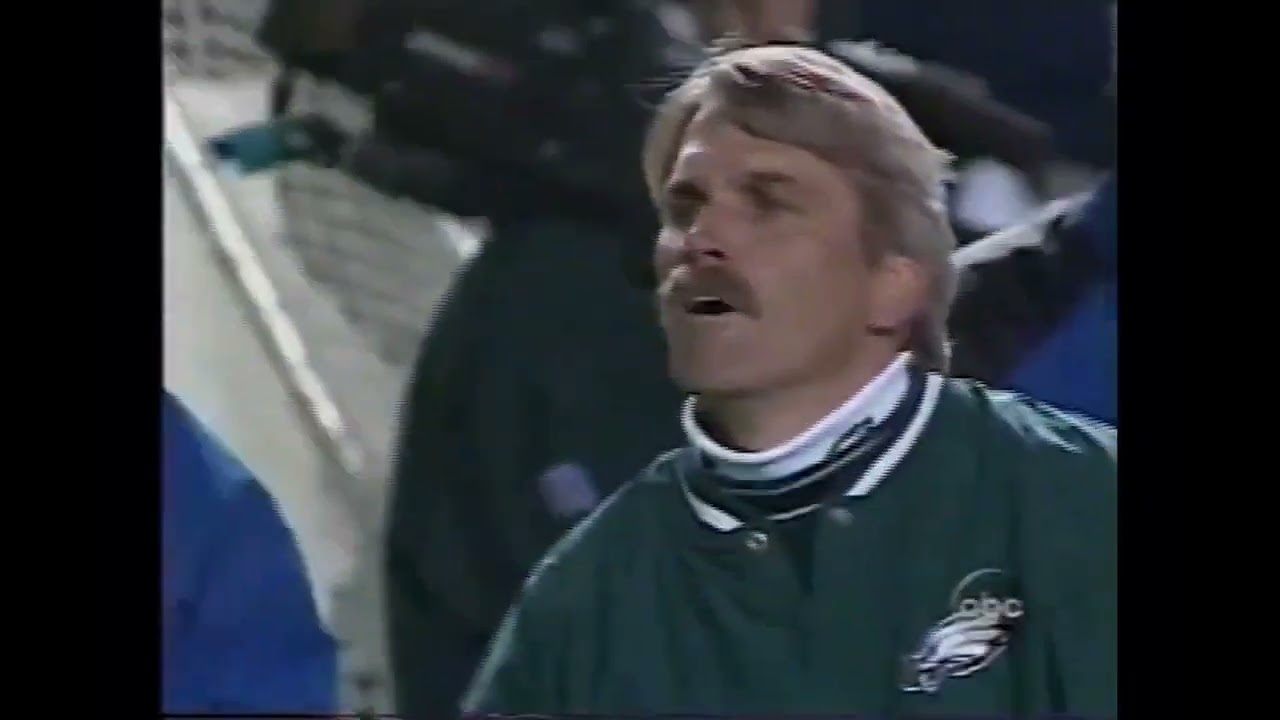 Under the lights⚡️ ⚡️⚡️Chuck Levy returns a punt for a 7️⃣3️⃣- yard touchdown❗️1997 W11 MNF🌃