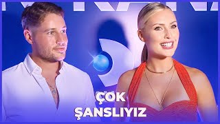 CHLOE LOUGHNAN VE SEVGİLİSİNİN MUTLULUK POZLARI | 100'de 100 Magazin Resimi