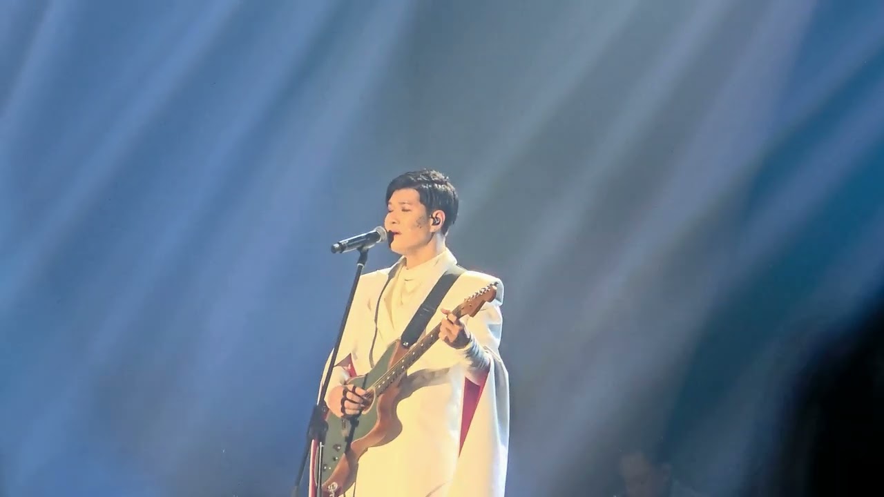 張與辰 Vic Teo 《The Novara Ball》 12/31/25 ~ 未離開