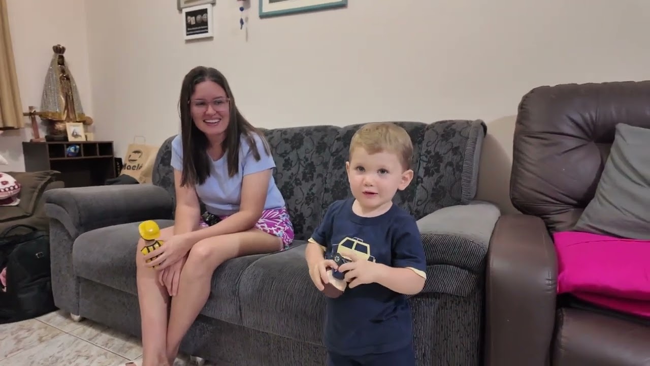 Visita noturna para recarregar as energias e o coração  Nada como o aconchego do lar dos avós  ✨