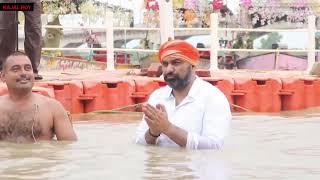 23 महन बद समरट चधर न उतर मरठ अपन बल क परभ शर रम क चरण म कए अरपत..