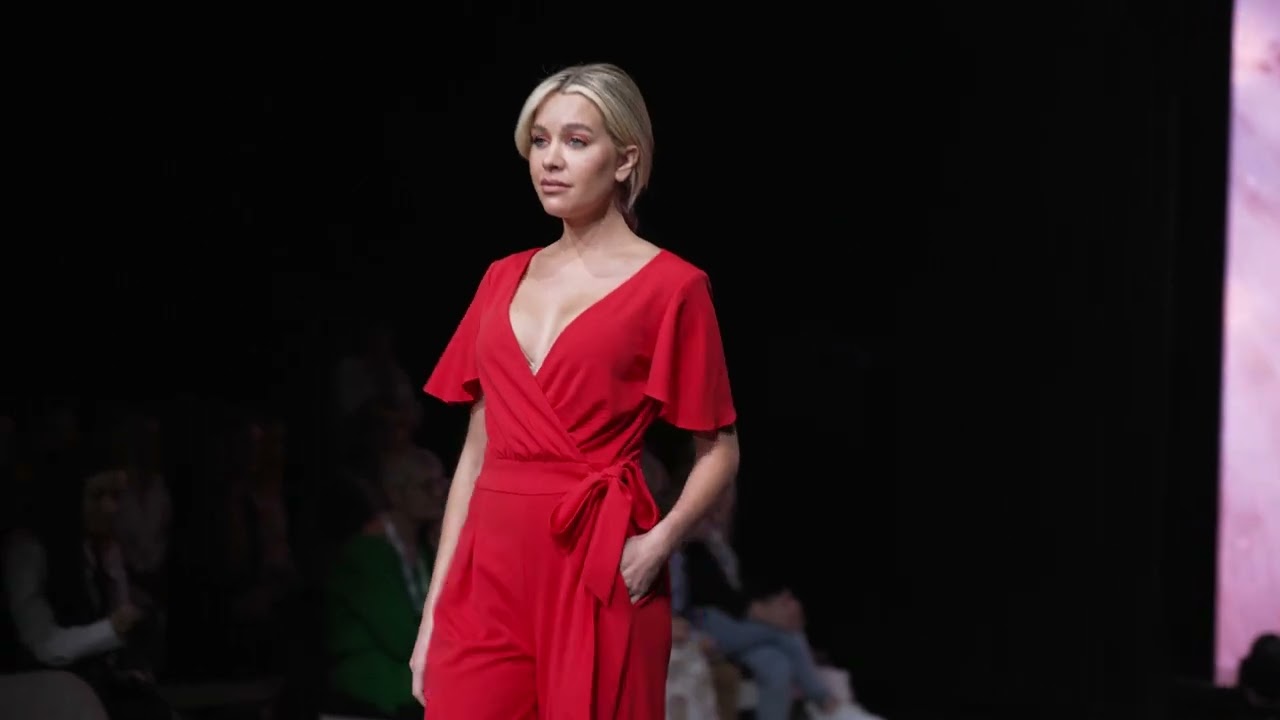 EBW 2023 - Fashion Show - Weise & I Am Yours