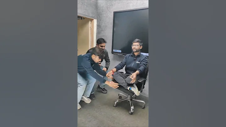 JEE Mains 2025 Paper LEAKERS Revealed 💀💯| IIT Motivation Status   #shorts #iitbombay #esaral