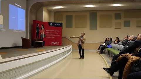 Transformación Digital: Big Data e Inteligencia  artificial | Renzo Casapía