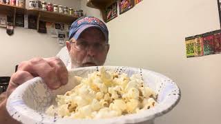 Skinny Pop White Cheddar Flavored Popcorn # The Beer Review Guy 
