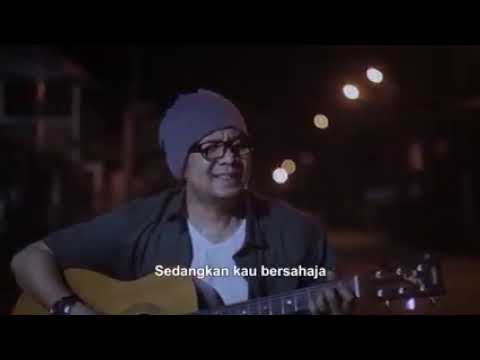 Tau lagunya Lupa judulnya