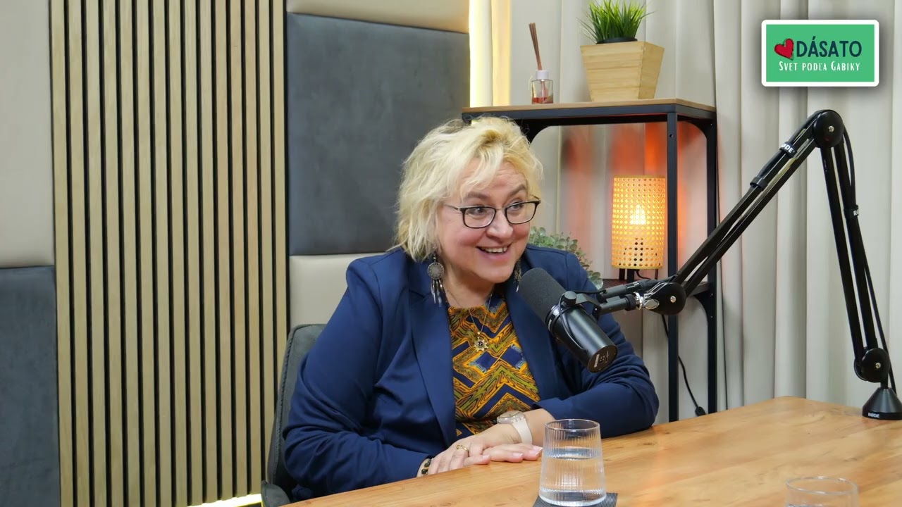 Čo by ste spravili, ak by ste sa ocitli v krajine, kde všetci hovoria iným jazykom? Chcete sa dorozumieť, ale nerozumiete ani jazyku ani gestám ľudí okolo Vás... Takto sa môžu cítiť ľudia s autizmom – a OZ HANS je tu na to, aby im pomohol nájsť spoločnú reč so svetom. 