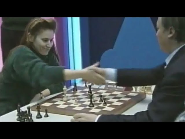 agadmator on X: Karpov Strangles young Judit Polgar - Linares (1994)   Enjoy the game and share with friends :) #Chess   / X