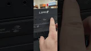 Building a custom PC step 2