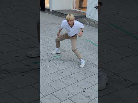Kpop&amp;amp;JHKTV]<strong>Dada</strong> in hongdae 피땀눈물BTS 진명#shorts
