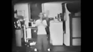 Ip Man performs Siu Nim Tao. The First form of the Wing Chun system.