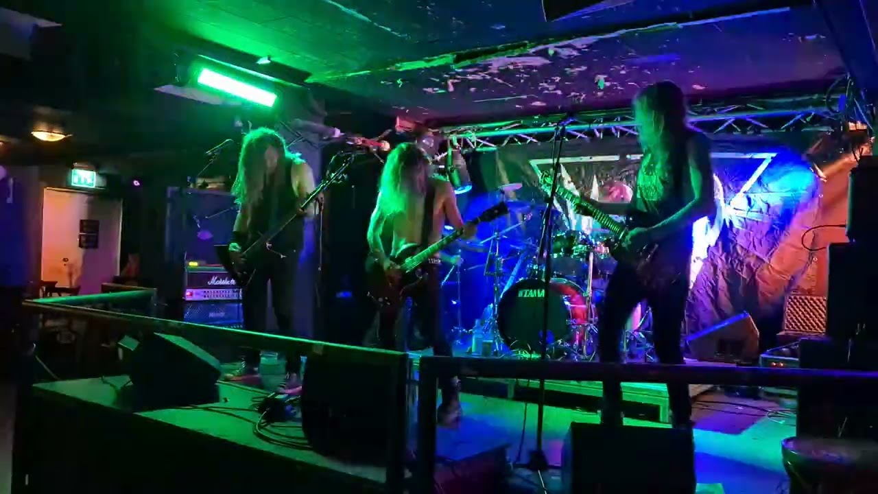 MADRED - Below the Keel - Bar Loose (Helsinki) 8.11.2024