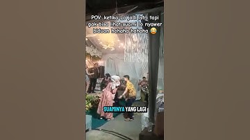 Momen lucu ketika seorang istri nyuruh suaminya pulang saat nyawer biduan ‼️‼️#lucu #kocak #shorts