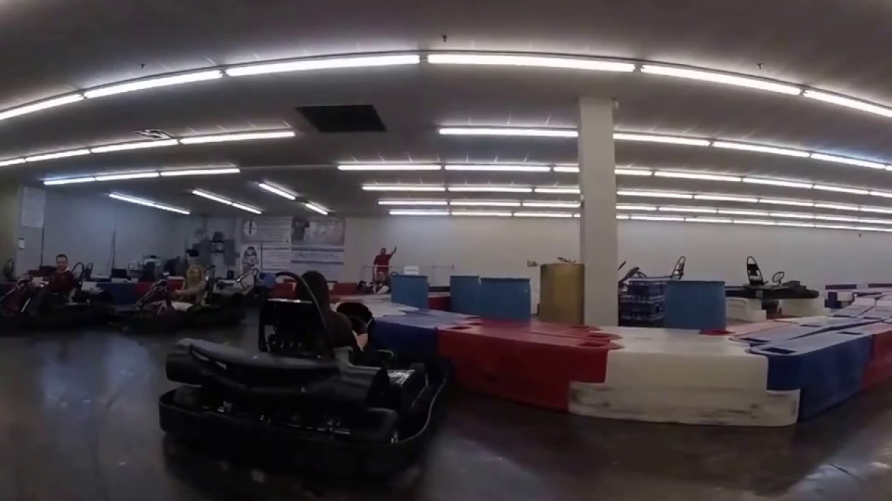 Go Carting at Speedeezz Indoor Karting in Cedar Rapids