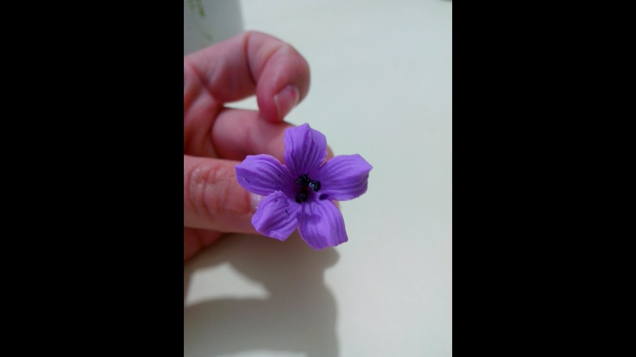 Como Hacer Flores Pequeñas en Porcelana Fria