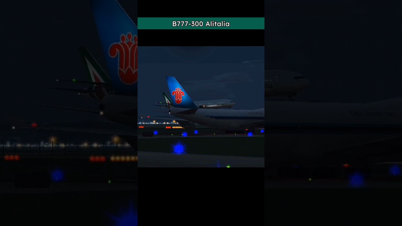 Boeing 777 Alitalia Night Landing | Stunning Low Light Approach