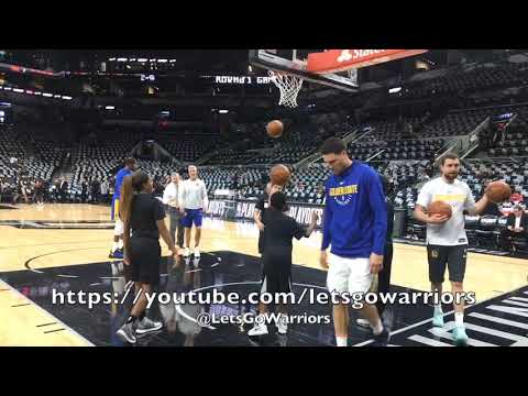 Postgame Tunnel W Klay Creepin Lol Steph Curry Durant On Air Tnt Draymond On Air China Youtube
