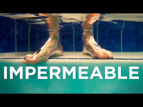 Video: ¿Cuándo se inventaron los impermeables?