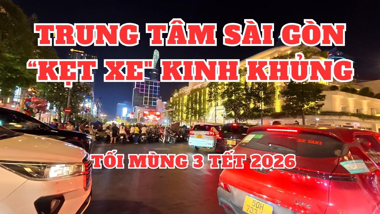 Mùng 3 Tết Bính Ngọ 2026 bà con ra đường đi chơi đông nghẹt