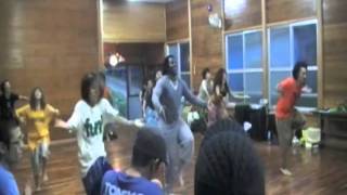 Cours de danse africaine à Tokyo par Konan Kouakou David (african dance workshop)
