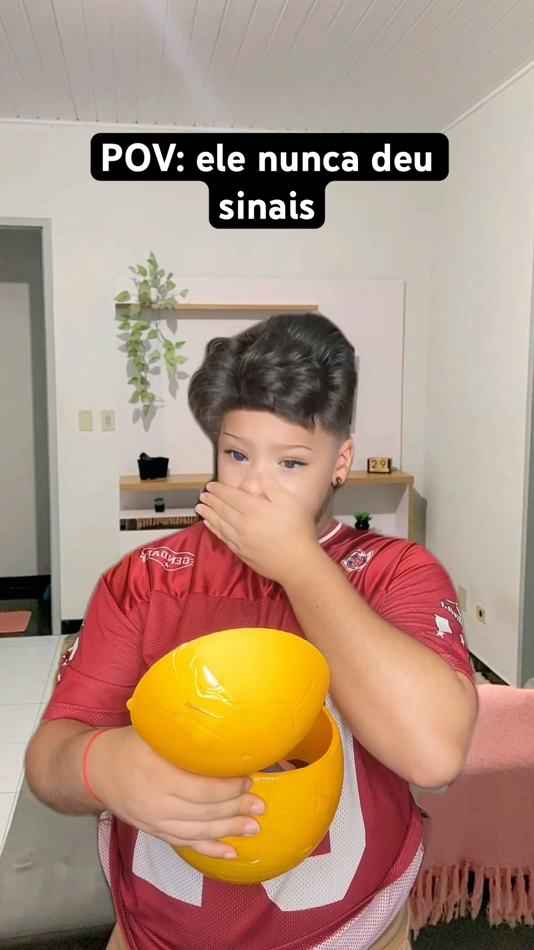 ELE NUNCA DEU SINAIS ??