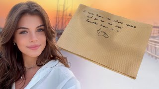 Did Pilot Give Romantic Note On Napkin To Plane Penger?