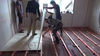видео Гидроизоляция в деревянном доме: правила, способы, материалы