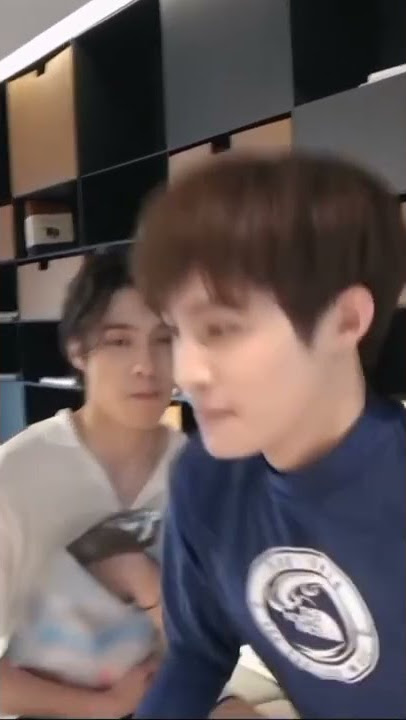 yangyang evil maknae, di cari akhlak nya yangyang!! #wayv #nct #winwin #hendery #ten #yangyang