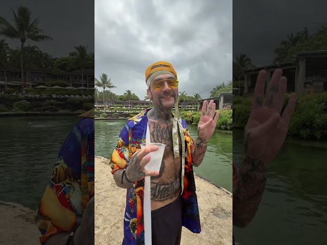 Issa Lagoon Mane...