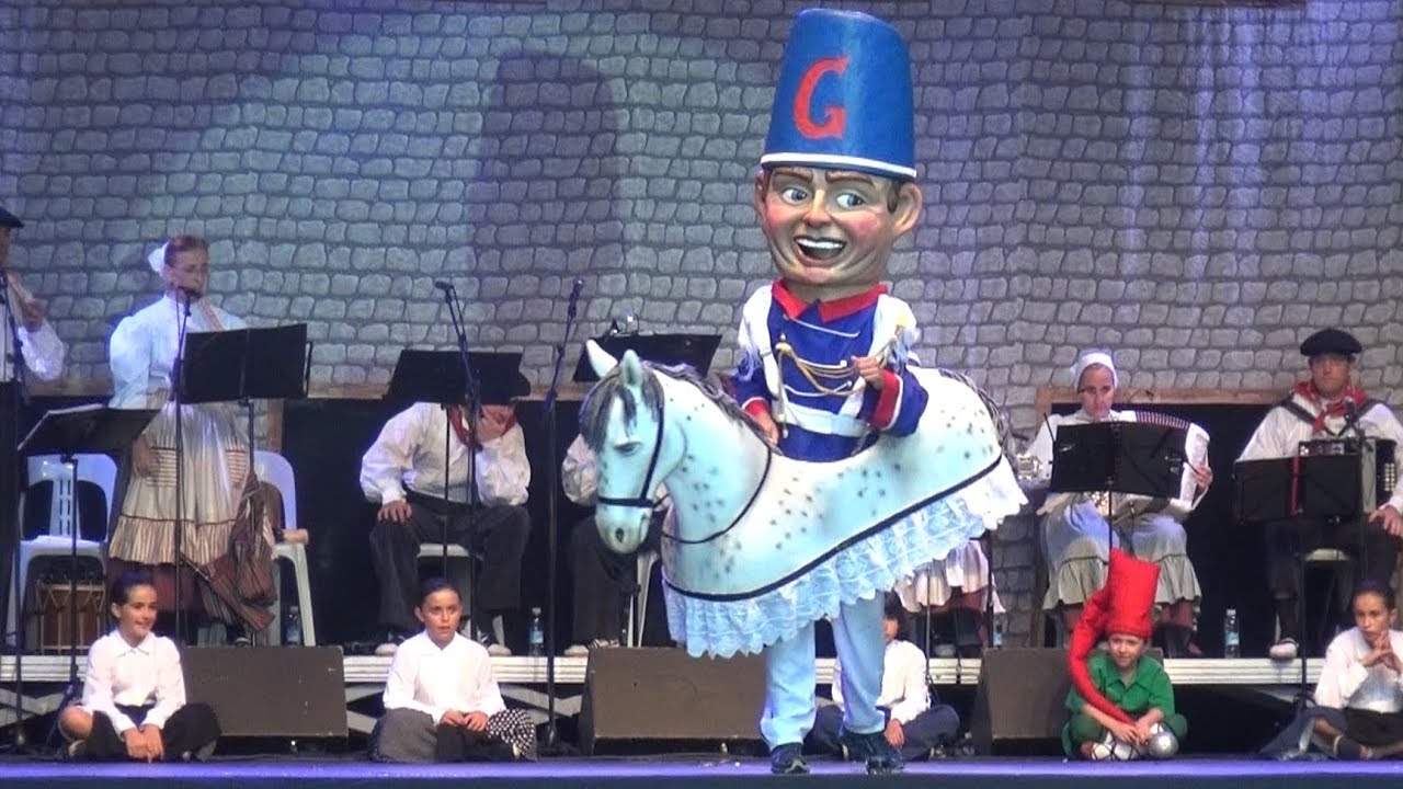 Agur Erraldoia 2017. Itzurun eta Gero Axular