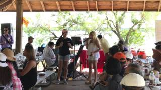 Lien Khuc Song Ca By Thy Ngan And Diem Phuc