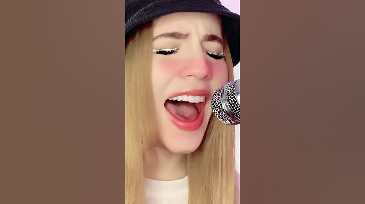 #pov: eres la corista y tuviste que sustituir a la cantante principal.
