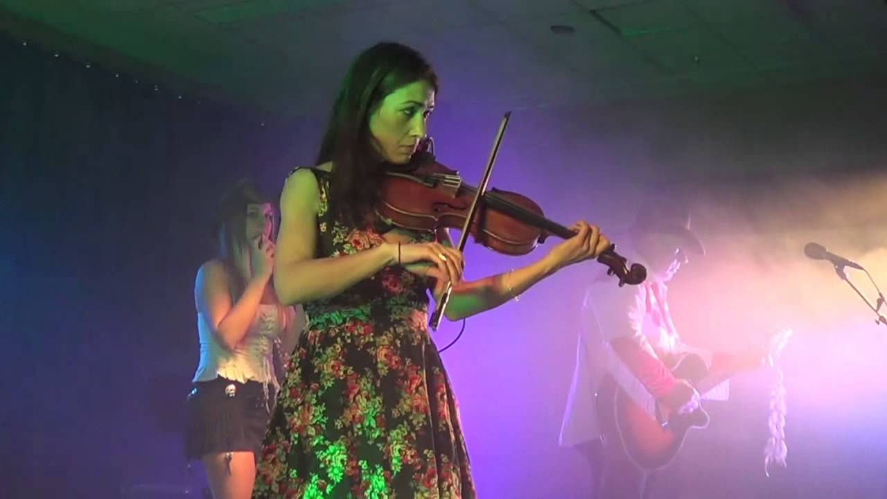 DANCING VIOLINS - Emma SEMPERE - YouTube