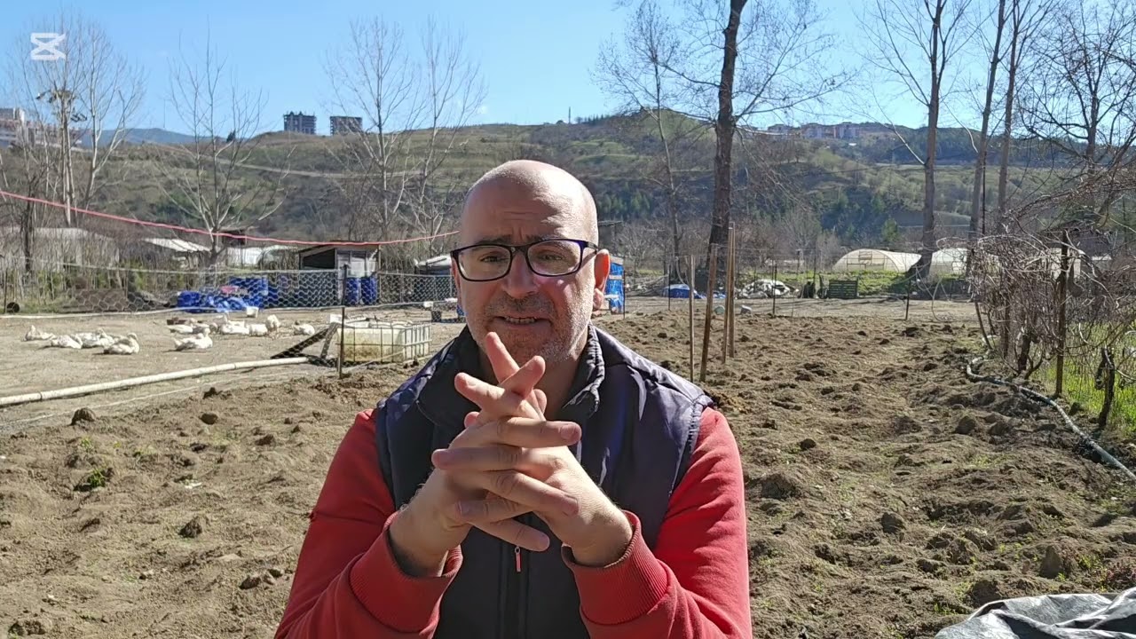 BU İŞİ YAPAN 5 AYDA EVINI ALIR#kaz #köy #hobibahçesi #doğa #kuzu #hindi #köpek #kompost#