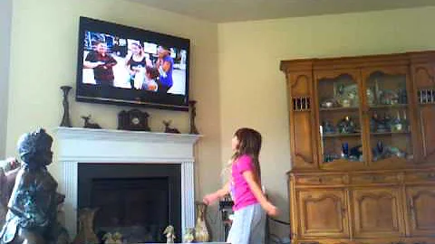 Julie dancing to Justin Bieber.