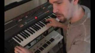 Roland Juno-106 synth - unison mode
