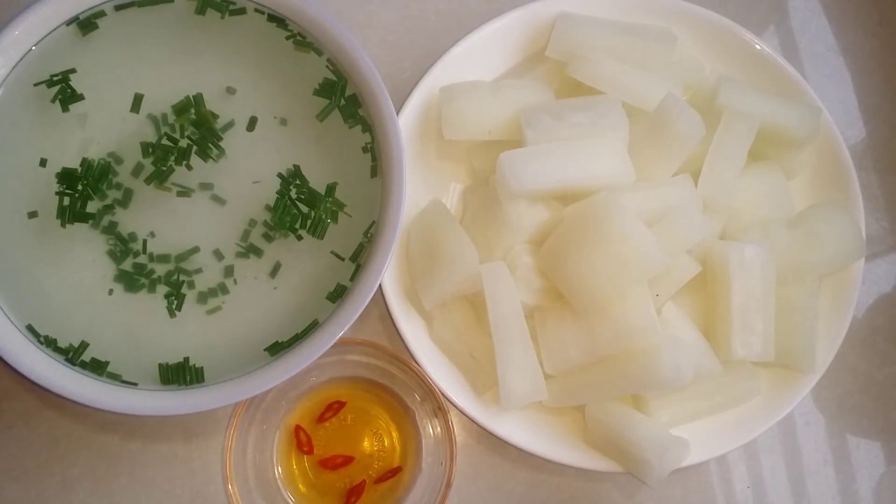 Cách cắt củ cải trắng nấu canh