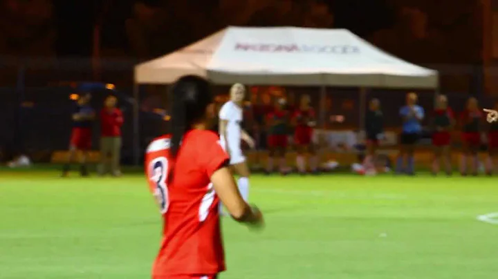 Ana-Maria Montoya takes one off the head in Stanfo...
