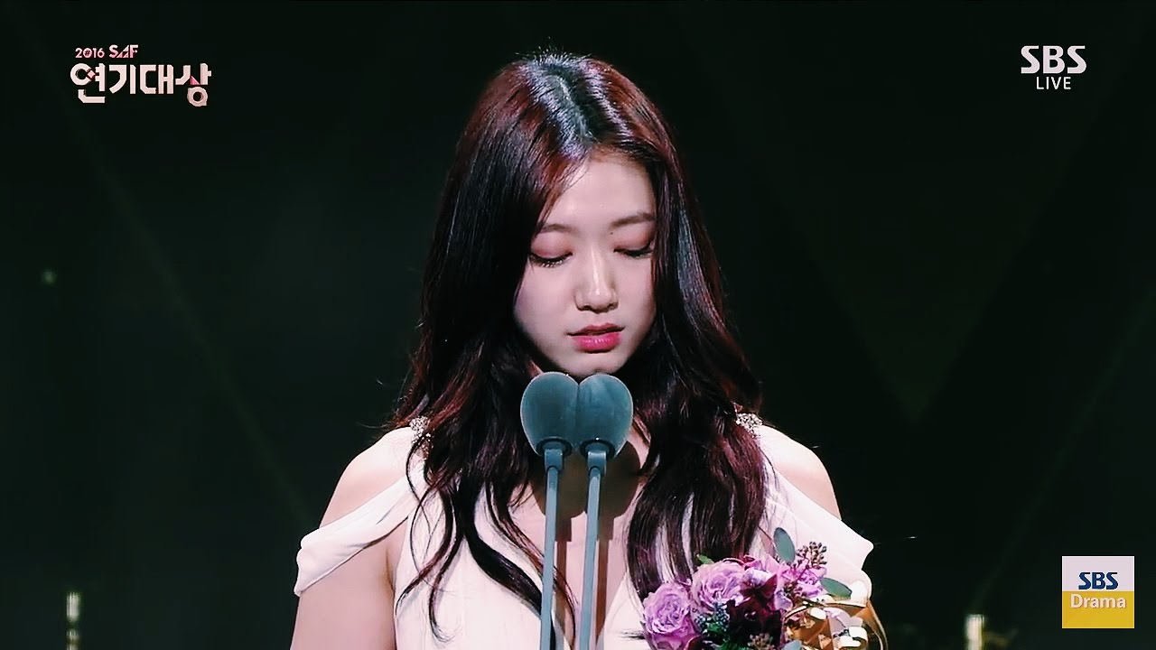 [2016.12.31] 박 신 혜 - Park Shin Hye at 2016 SBS Drama Awards
