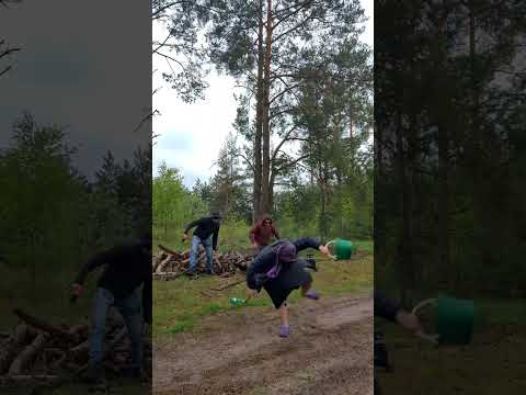 против мусора #бабка#гопники #вертушка #прикол #юмор #ржака #приколы