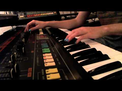 Roland Jupiter-8 presets (video 1)