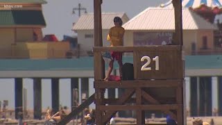 Galveston Island Beach Patrol looking to hire 80 lifeguards to keep up with influx of visitors
